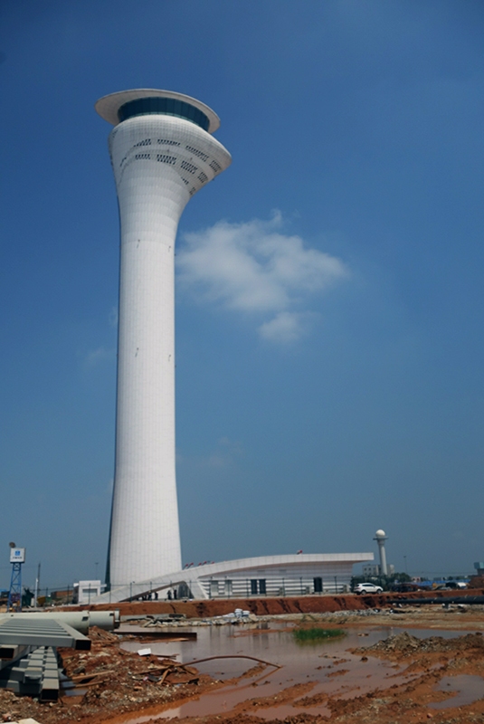 天河机场指挥塔